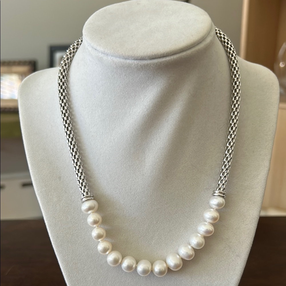 IPS Sterling Silver 925 Mesh Chain and White Freshwater Pearl Necklace